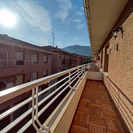 Acogedor Apartamento Junto A La Plaza Villasana de Mena المظهر الخارجي الصورة