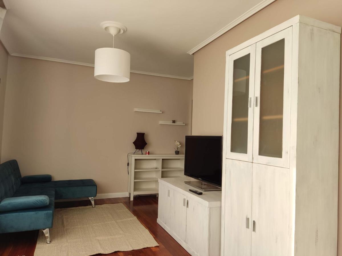 Acogedor Apartamento Junto A La Plaza Villasana de Mena المظهر الخارجي الصورة